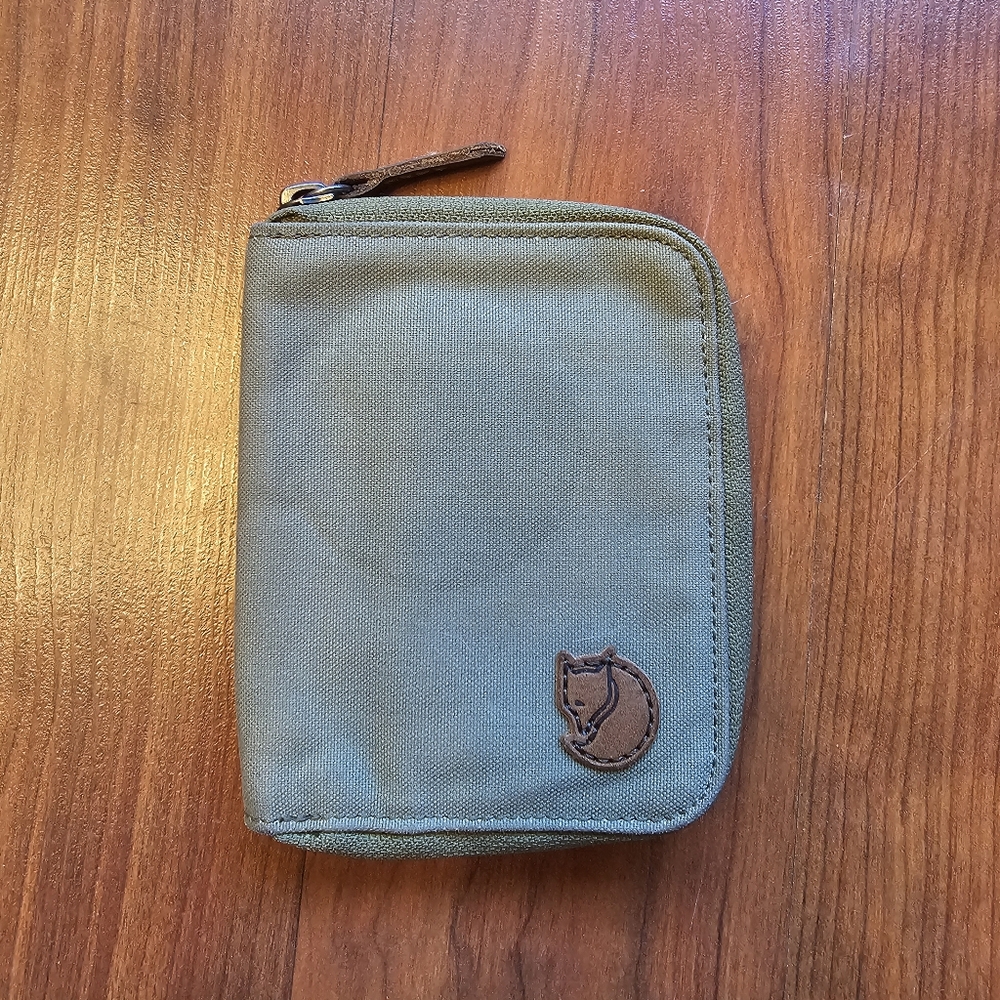 Fjallraven wallet